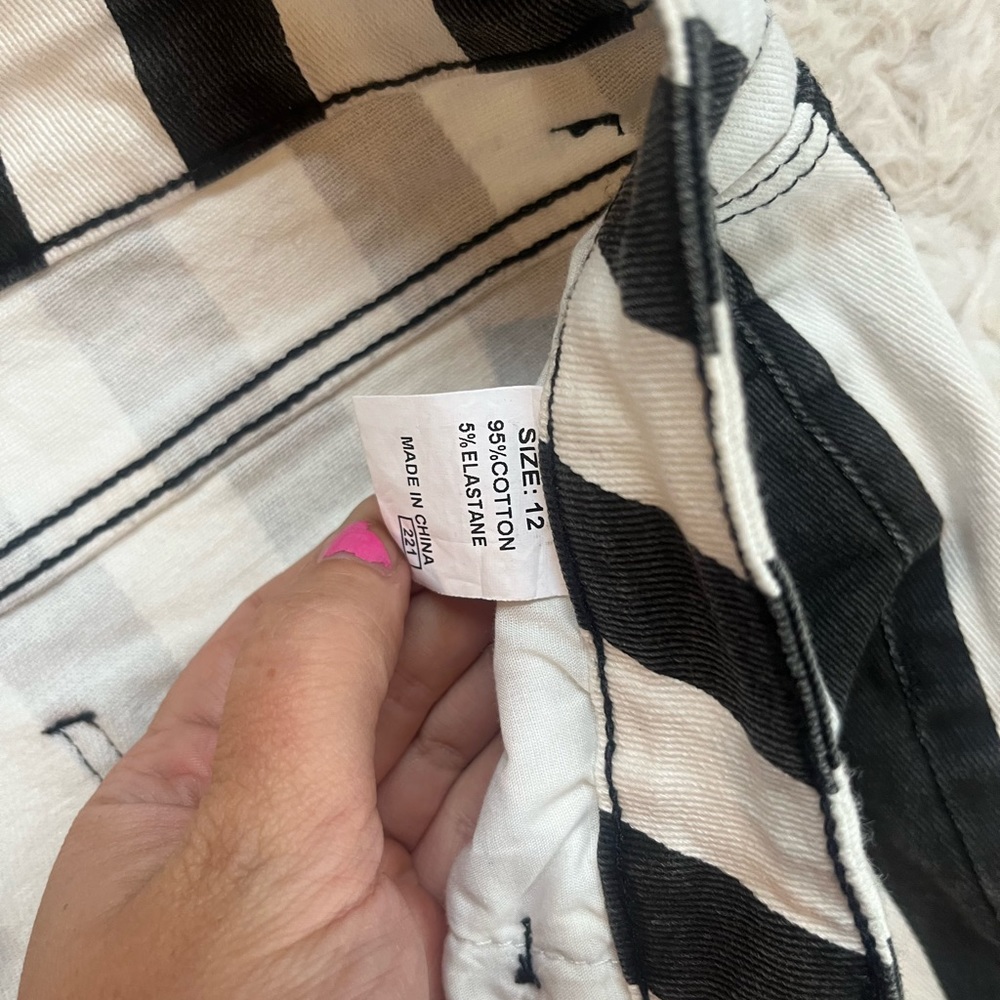 Black and white stripped flare pants